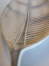Load image into Gallery viewer, Tropical Foliage Carved Leaf Tray