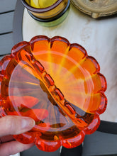 Load image into Gallery viewer, Vintage, MCM Viking Amberina, Persimmon Art  Glass Ashtray, 6&quot; Round
