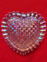 Load image into Gallery viewer, Vintage L.E. Smith Irridescent Pink Heart Shape Trinket Box
